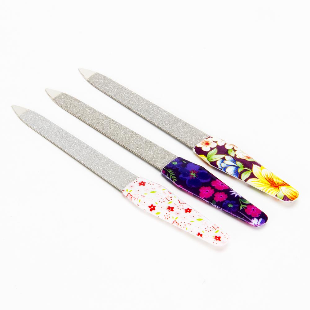 Пилка для ногтей металлическая с пластиковой ручкой, 13см, "Цветок", 3 цвета